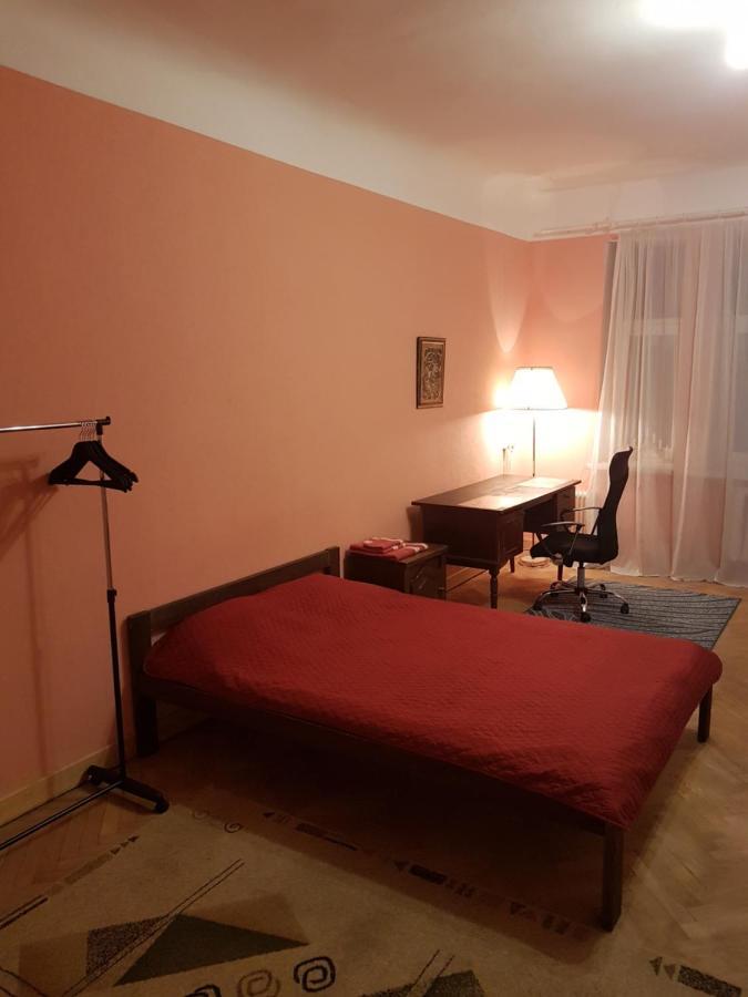 Ebu 28 Apartment Riga Exterior photo