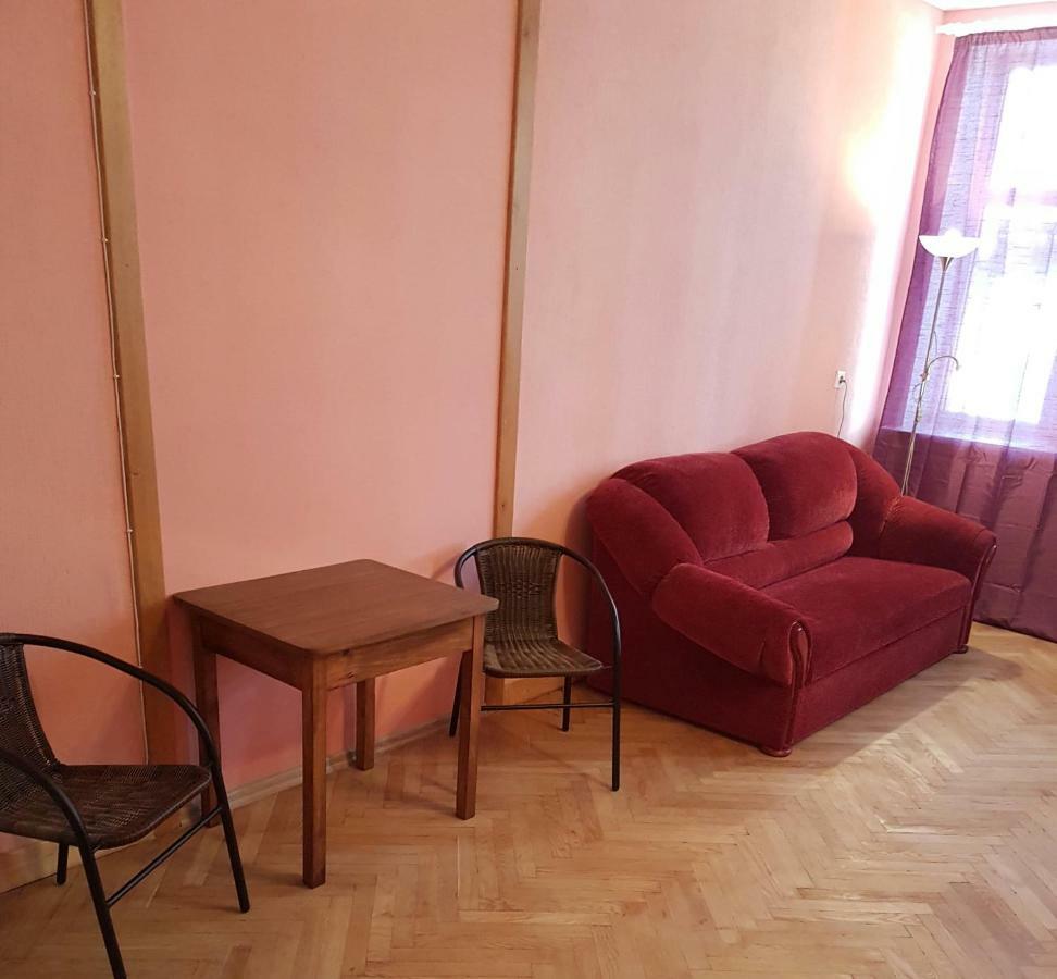 Ebu 28 Apartment Riga Exterior photo